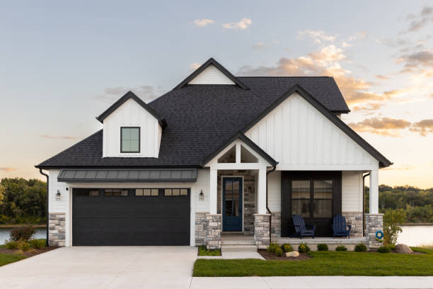 Best Emergency Roof Repair Services  in Mascoutah, IL